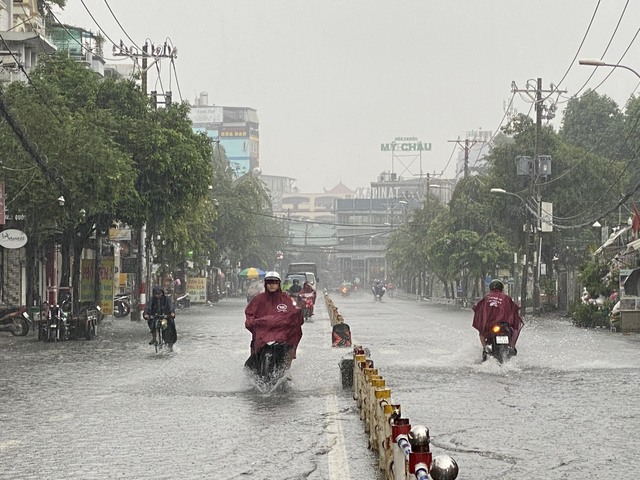 Cảnh báo nguy cơ lũ lụt, ngập úng