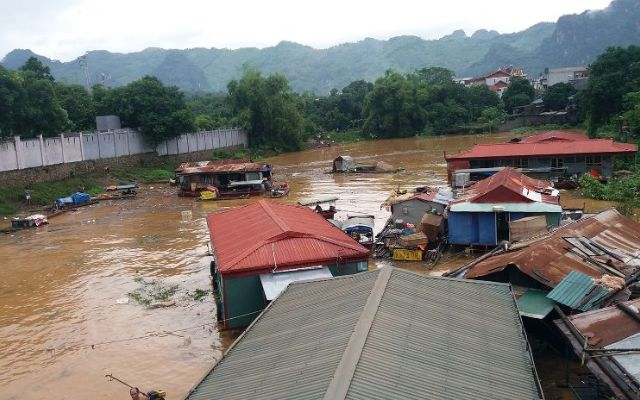 Lũ lụt gây thiệt hại về tài sản