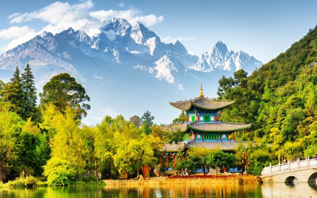 Vẻ đẹp Trung Quốc tháng 8