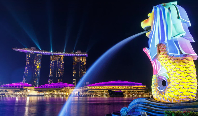  Biểu tượng sư tử biển Merlion của Singapore