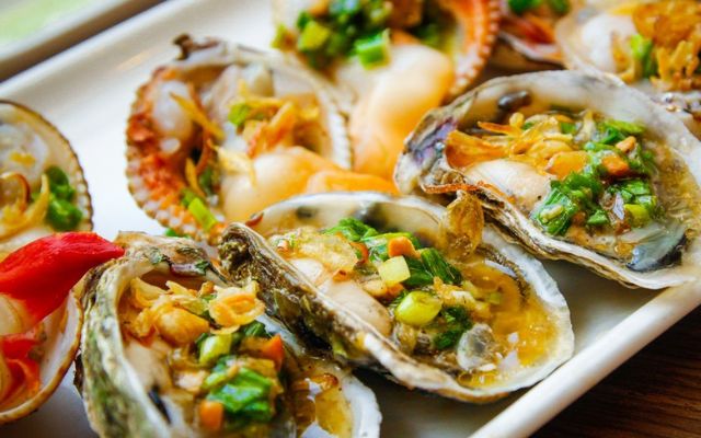 Thưởng thức hàu sữa vào mùa đông