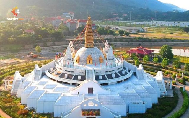 Đại bảo tháp Mandala nhìn từ trên cao 