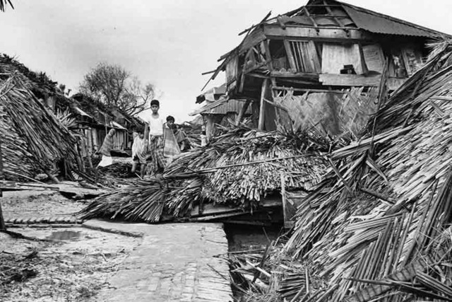  Trận bão Bhola ở Bangladesh khiến nửa triệu dân thiệt mạng