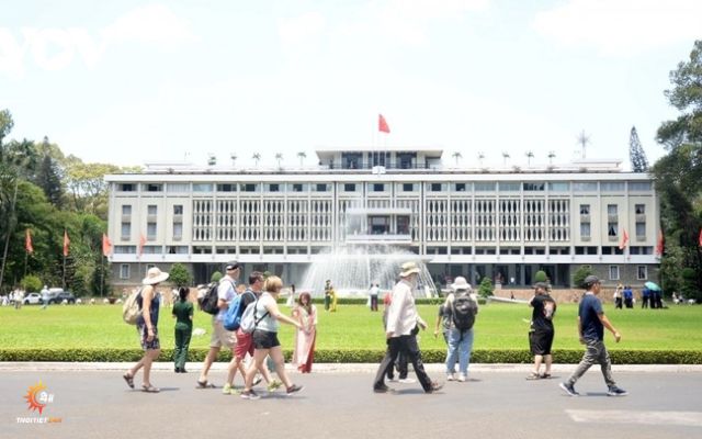 Thời tiết Hồ Chí Minh dịp nghỉ lễ nắng ráo, thuận lợi đi lại và vui chơi