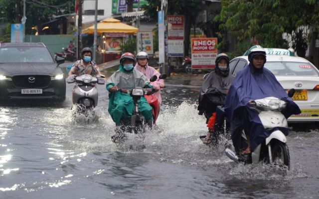 Mùa mưa Nam Bộ bắt đầu từ tháng mấy?