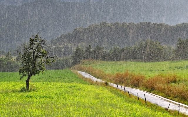 Đặc điểm mùa mưa ở miền Bắc nước ta