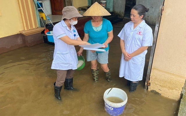 Vệ sinh nhà cửa mùa mưa lớn, ngập lụt 