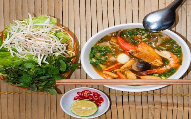  Bánh canh Phú Quốc với đa dạng các loại nhân