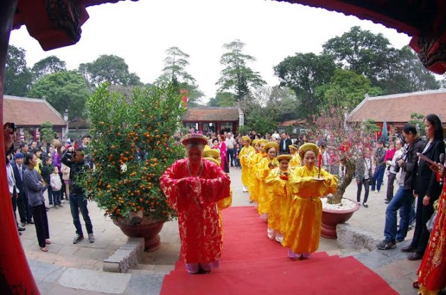  Khai hội xuân tại Văn Miếu 