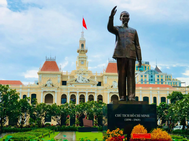 Khám phá TP. Hồ Chí Minh 2/9