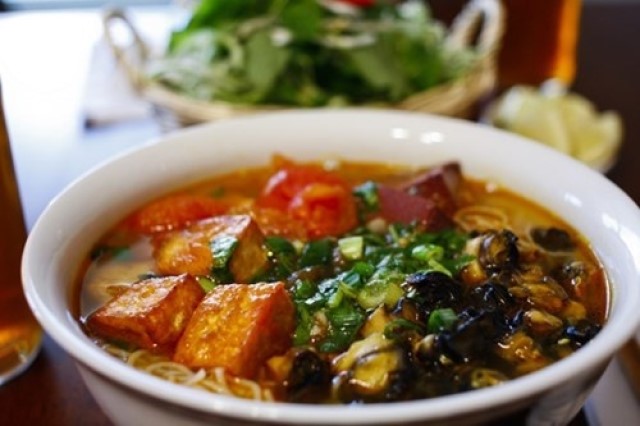    Bún riêu Phố Cổ 