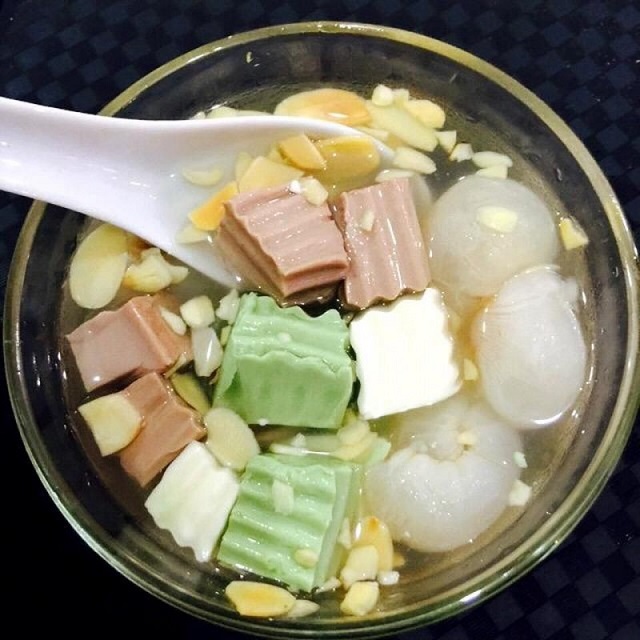 Chè khúc bạch Hà Nội