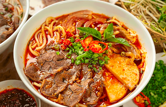 Bún bò Huế -Món ngon khó cưỡng ngay từ lần đầu thưởng thức