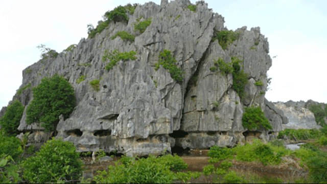 Núi Đá Dựng - Kiên Giang