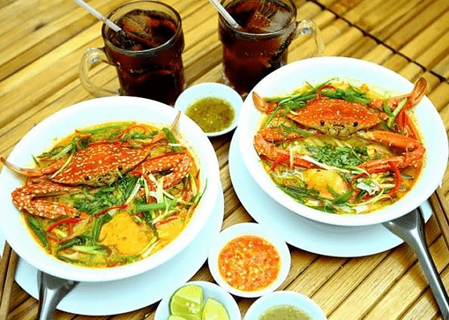 Bánh canh ghẹ Phú Quốc