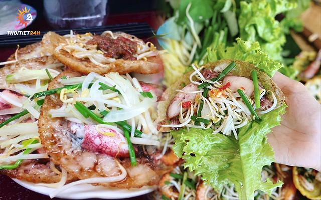 Bánh xèo mực