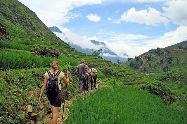 Trekking bản Ý Linh Hồ 